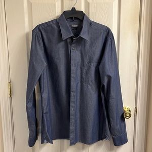 Men’s long sleeve casual shirt by Van Heusen, Never Tuck, Large Slim fit VGUC